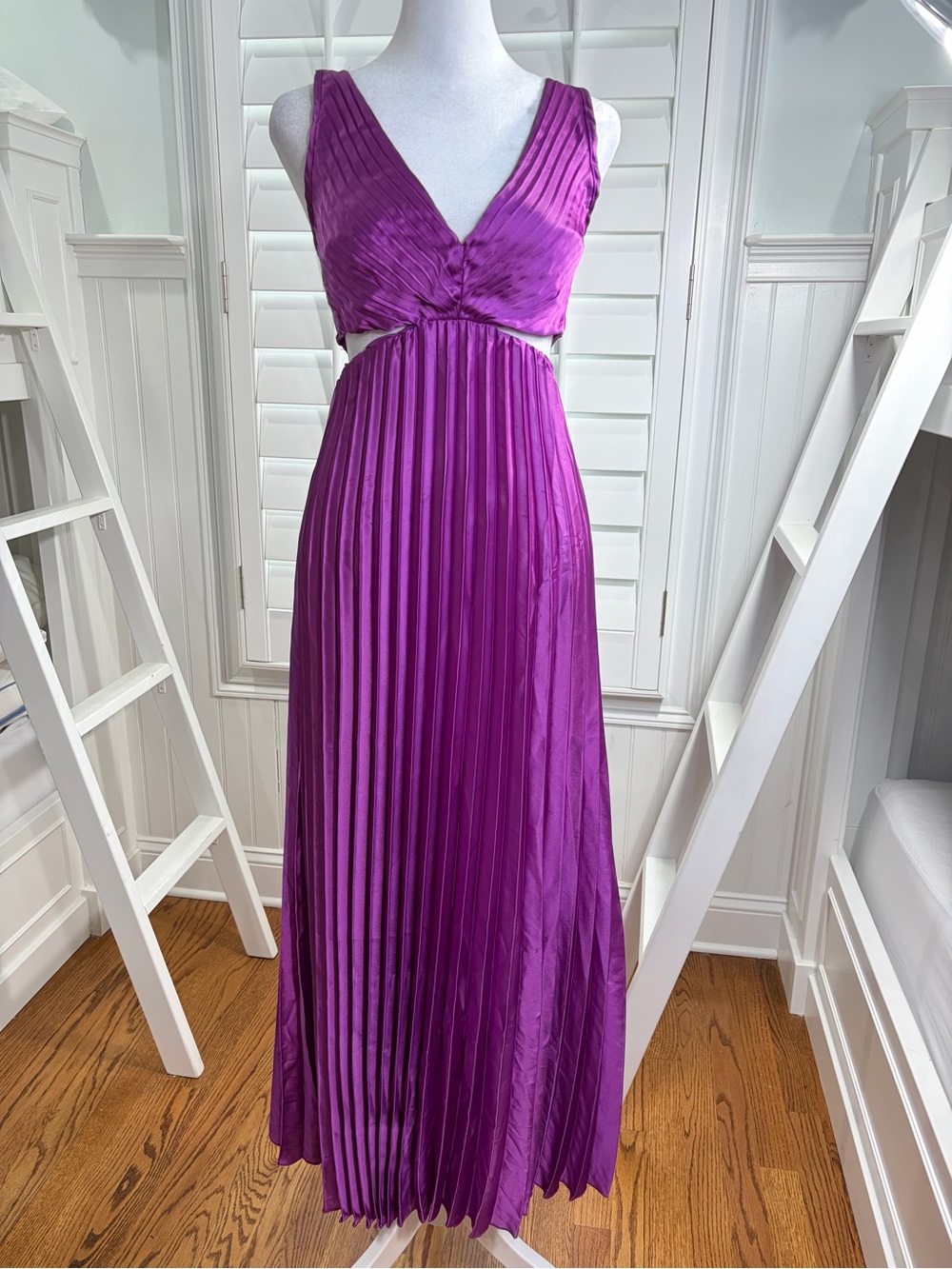 Sincerely Jules Fuchsia Pleated Cutout Maxi Dress (S) - Picture 2 of 10